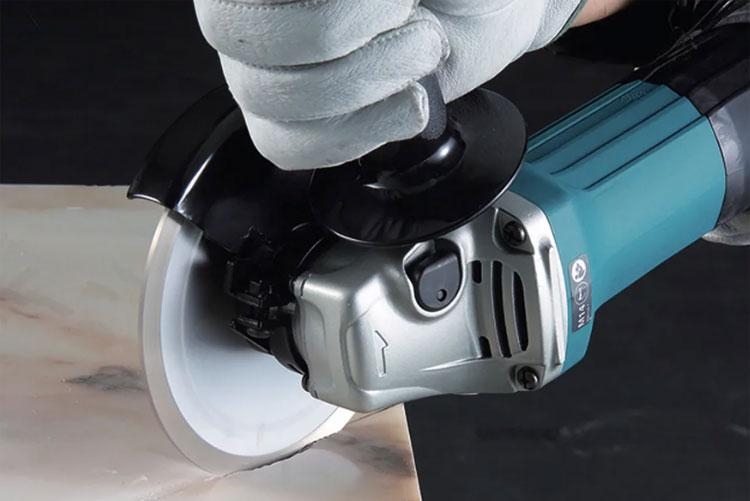 Почему «болгарка» называется «болгаркой»?